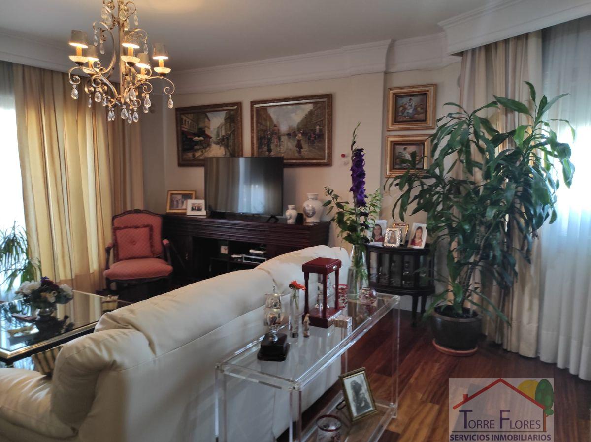 For sale of penthouse in Cádiz