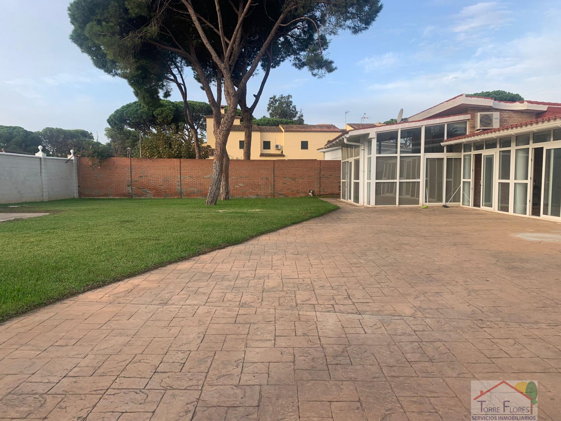 For sale of chalet in El Puerto de Santa María