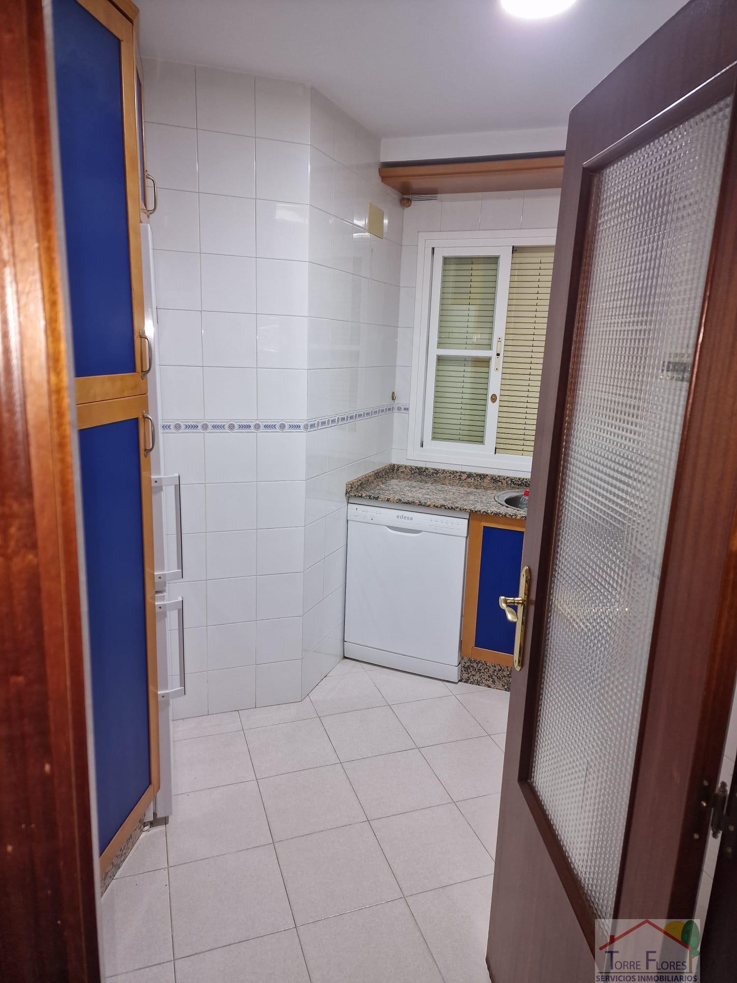 For sale of flat in El Puerto de Santa María