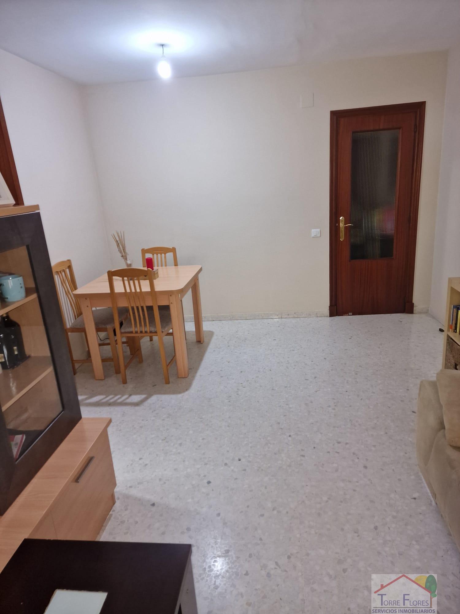 For sale of flat in El Puerto de Santa María