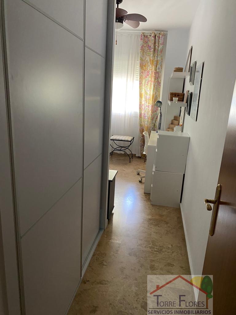 For sale of flat in El Puerto de Santa María