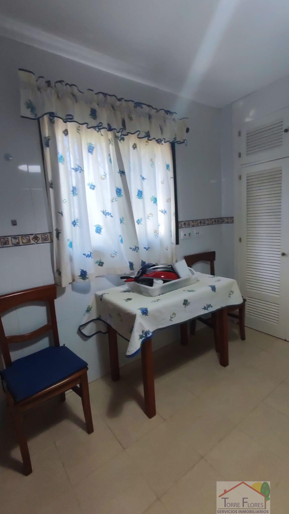 For sale of house in El Puerto de Santa María