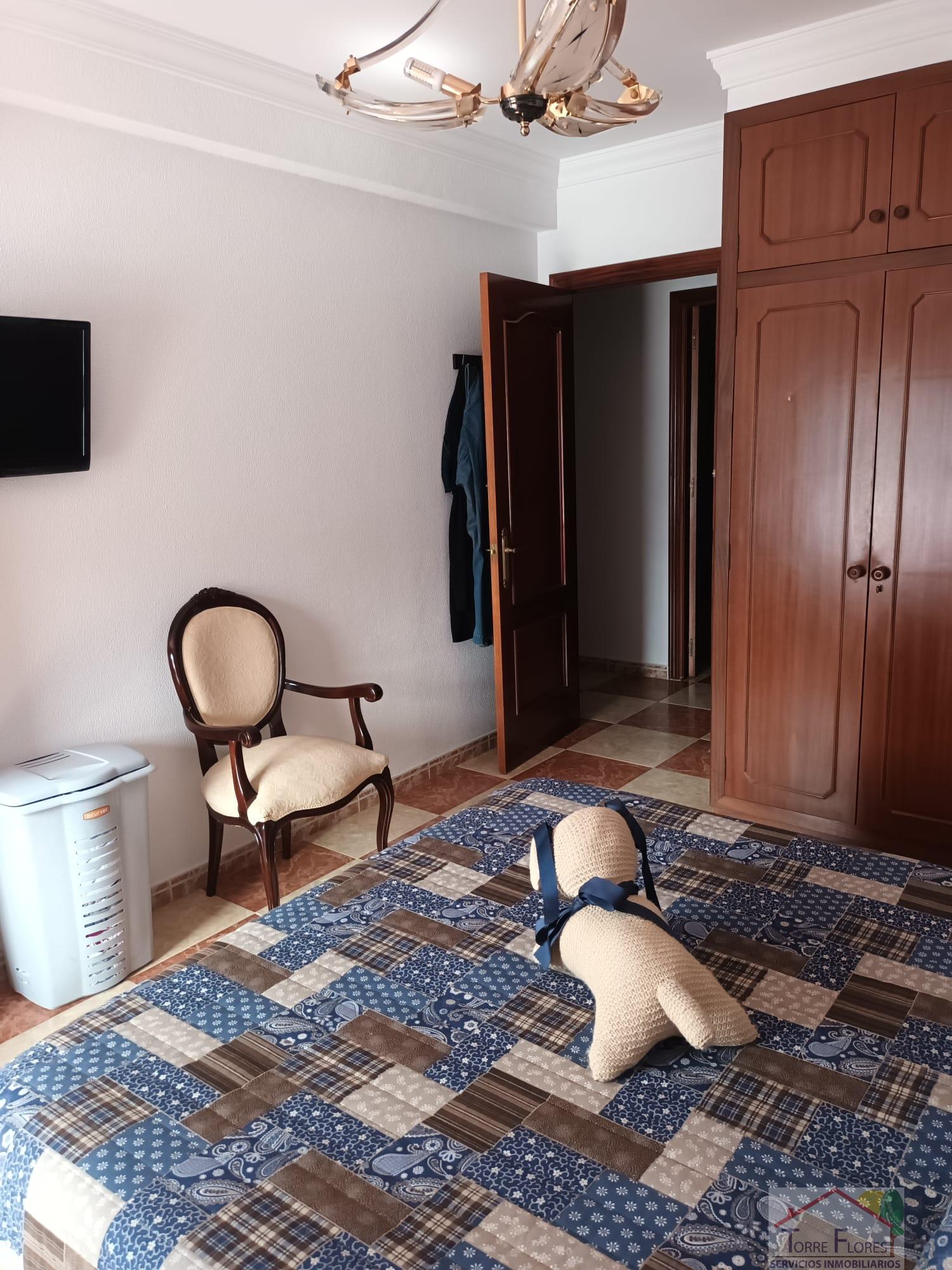 For sale of flat in San Fernando