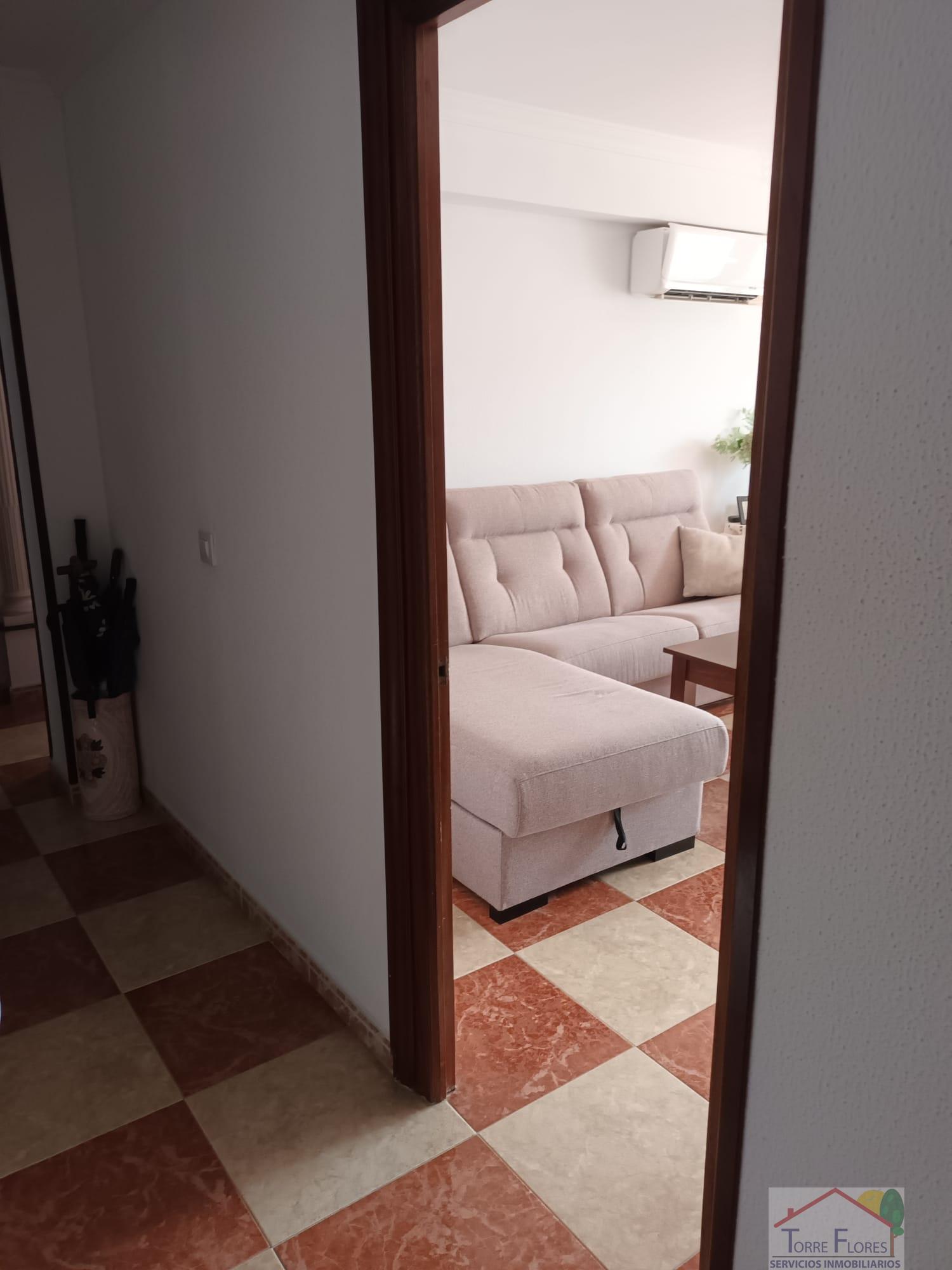 For sale of flat in San Fernando