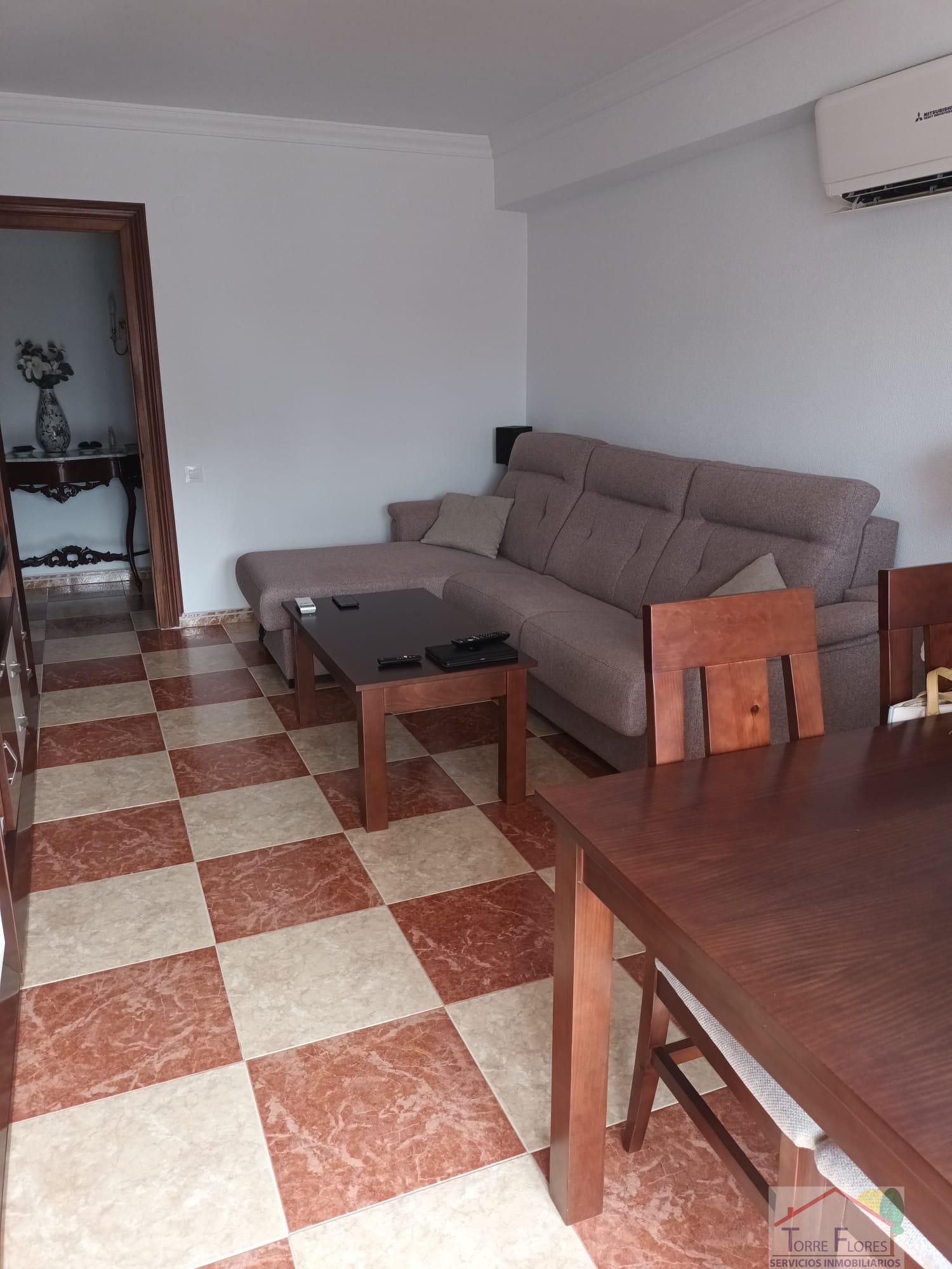 For sale of flat in San Fernando