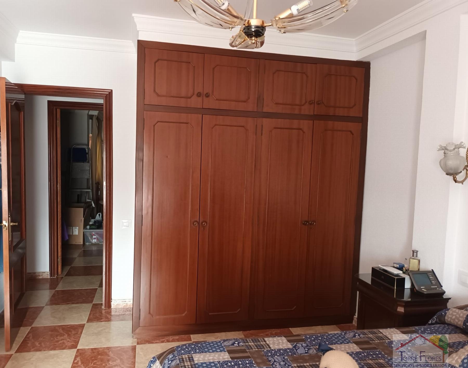 For sale of flat in San Fernando