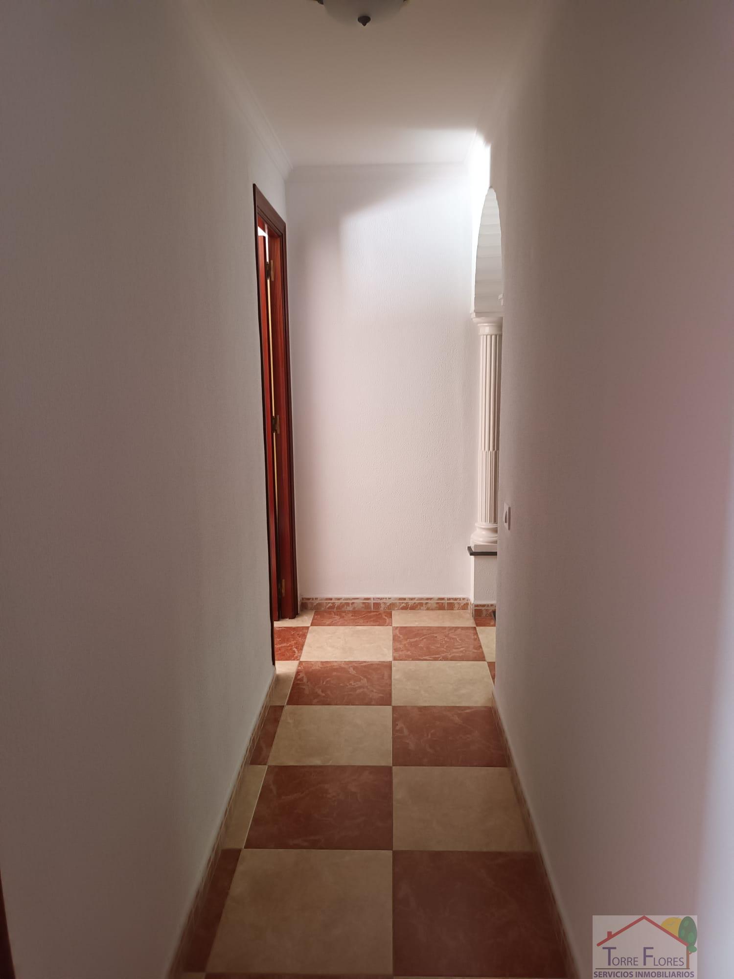 For sale of flat in San Fernando