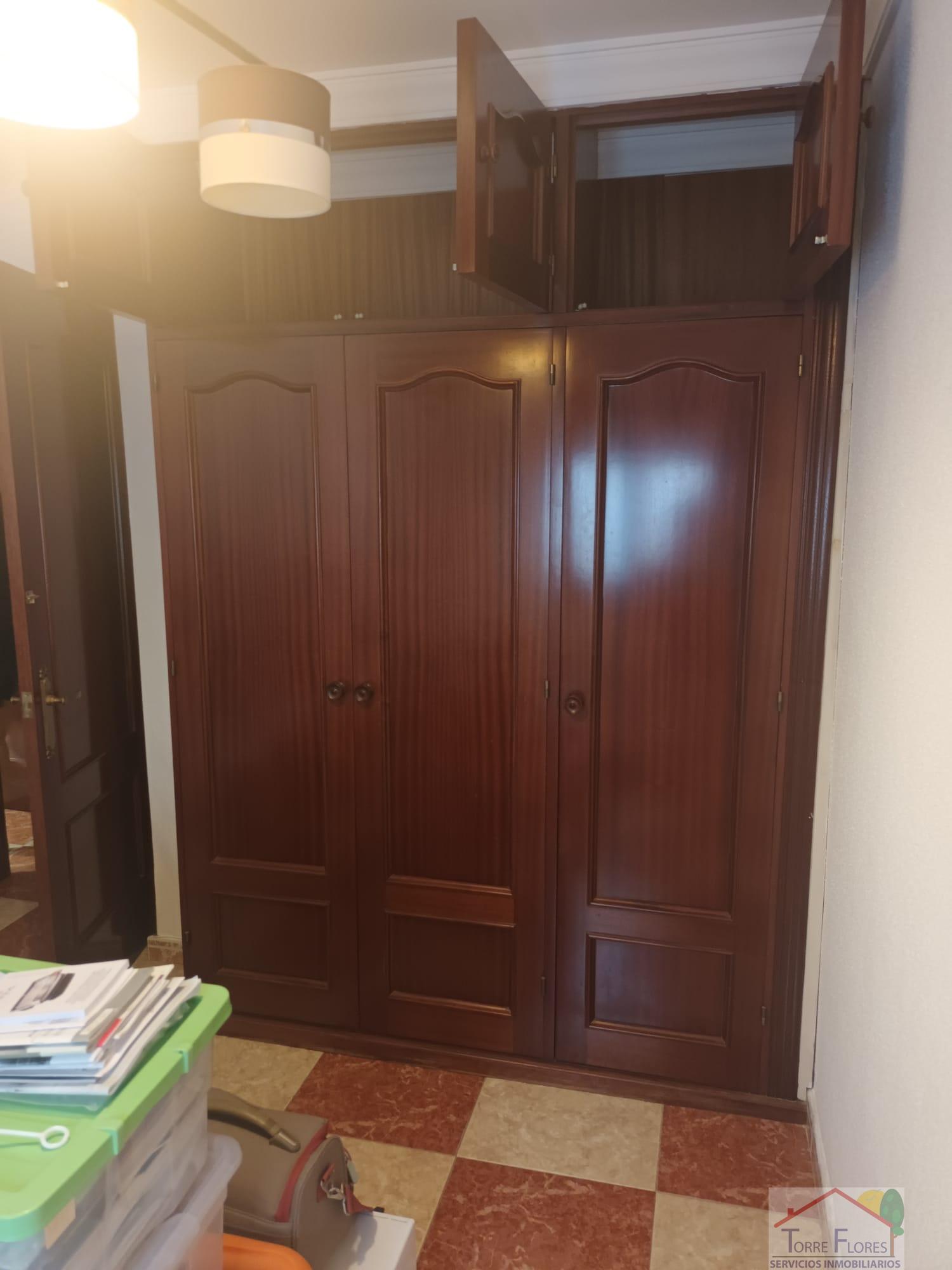For sale of flat in San Fernando