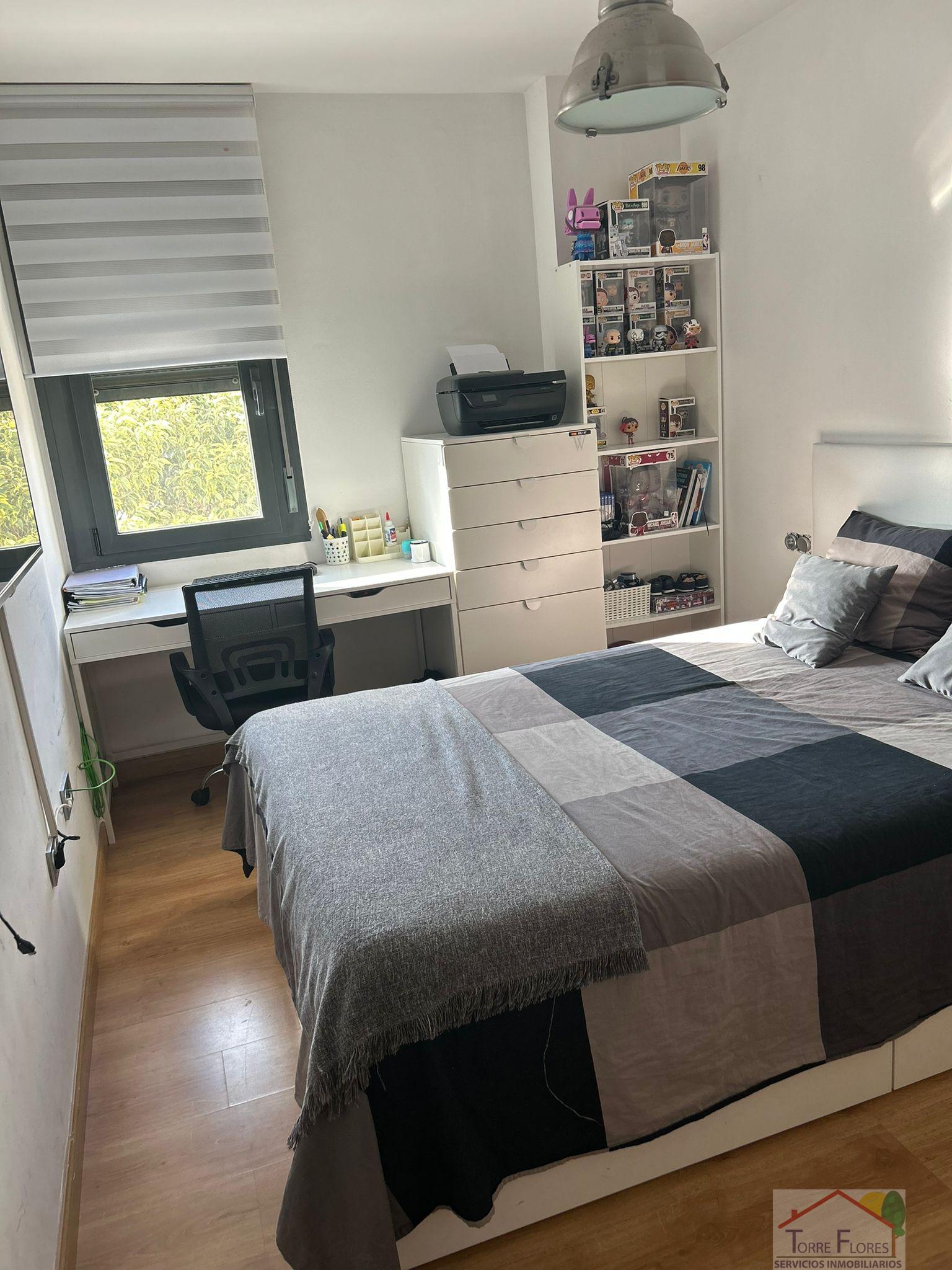 For sale of flat in San Fernando