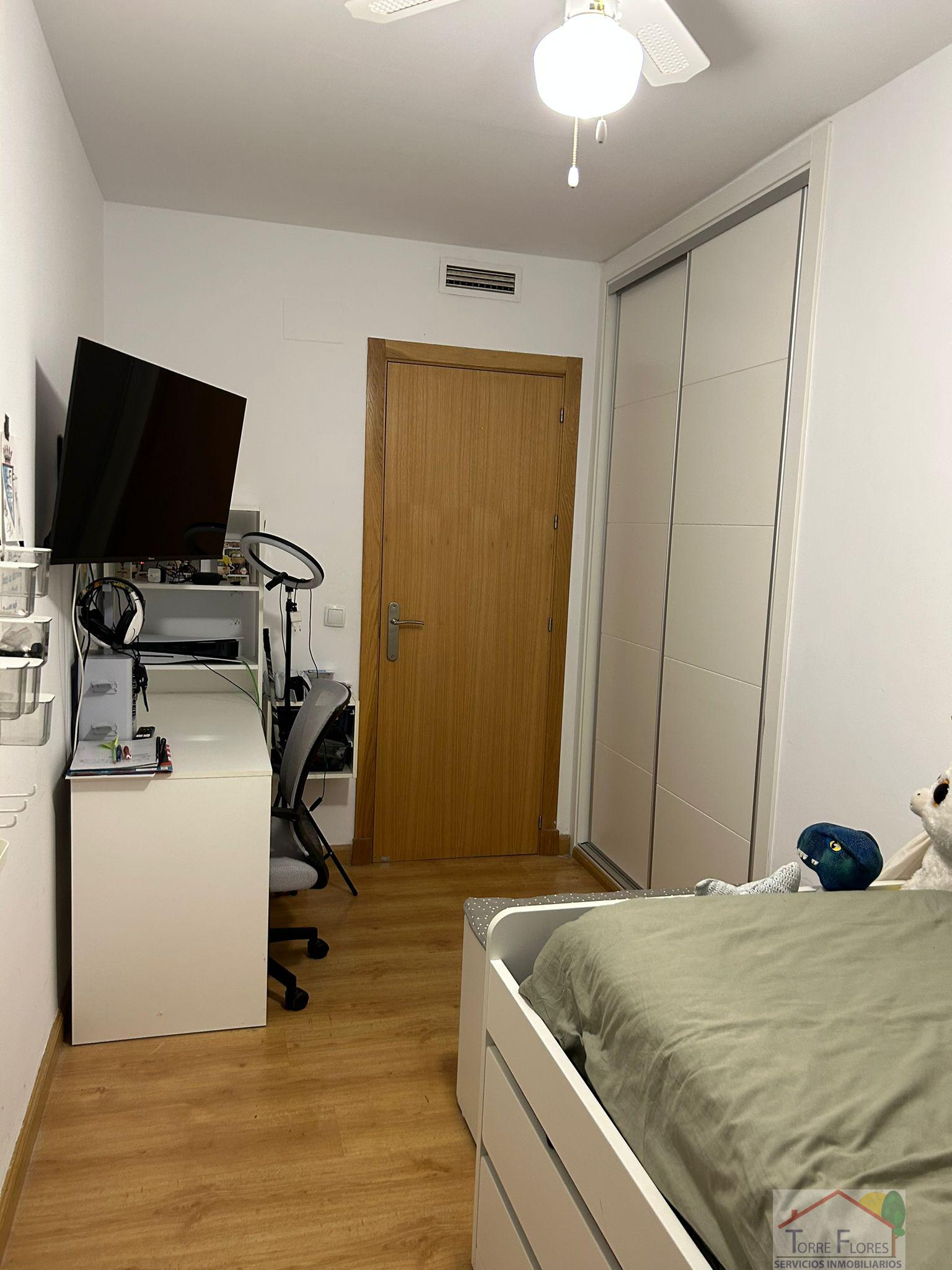 For sale of flat in San Fernando