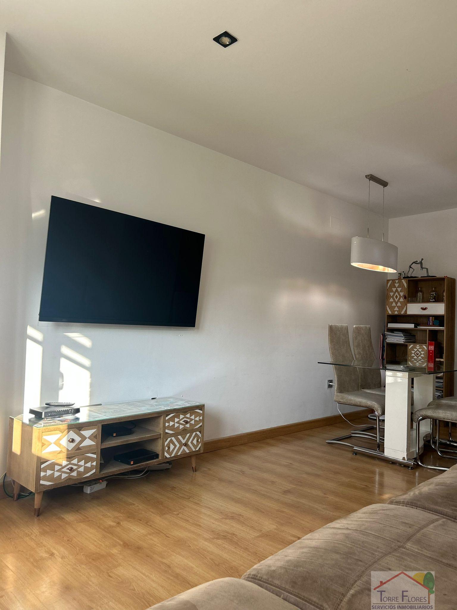 For sale of flat in San Fernando