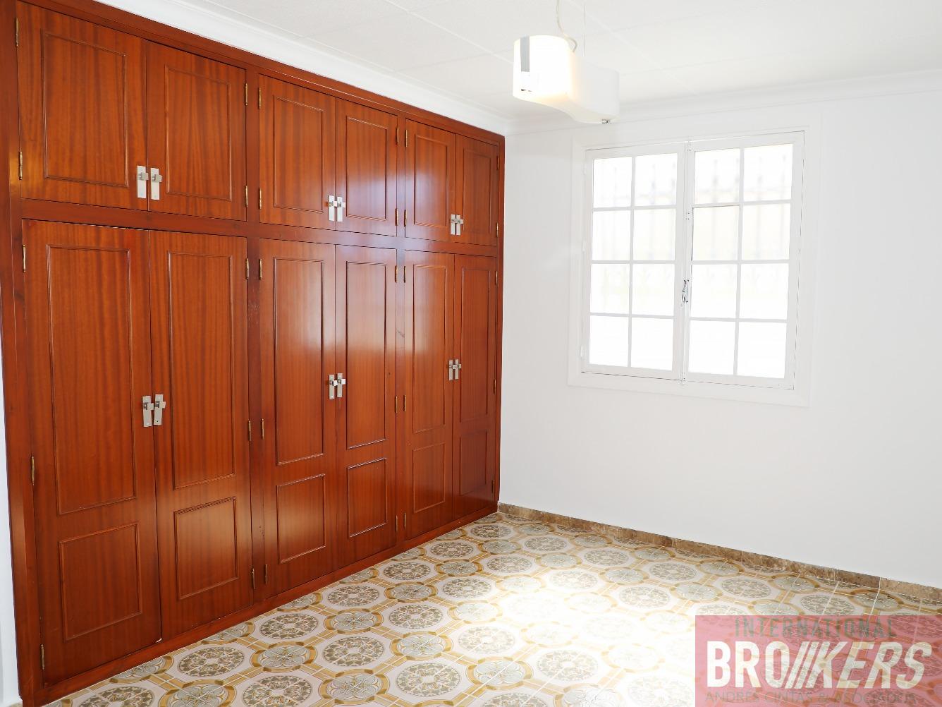 For sale of house in Lorca