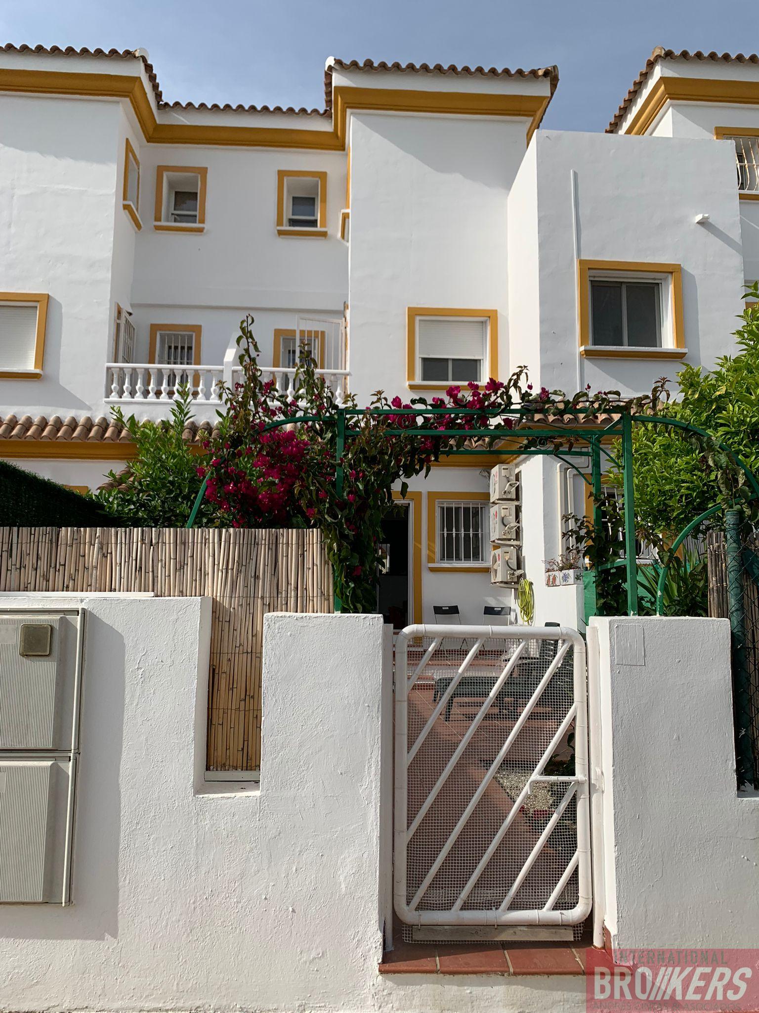 For rent of duplex in Vera