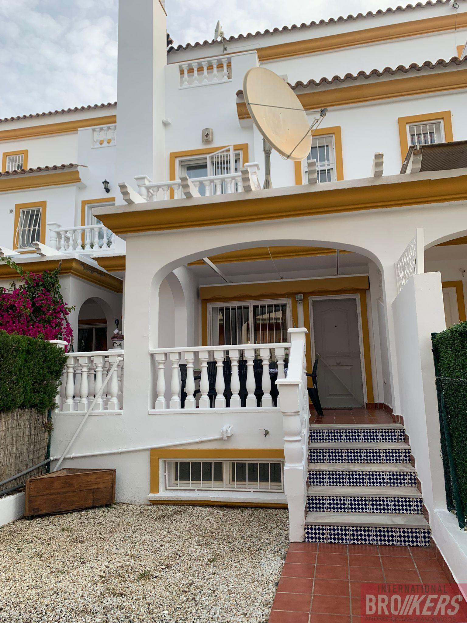 For rent of duplex in Vera