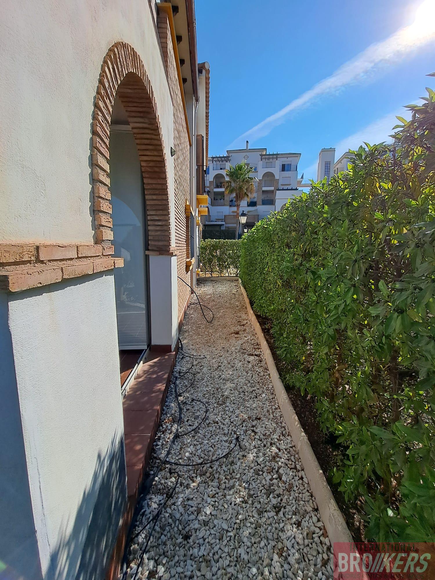 For sale of duplex in Vera