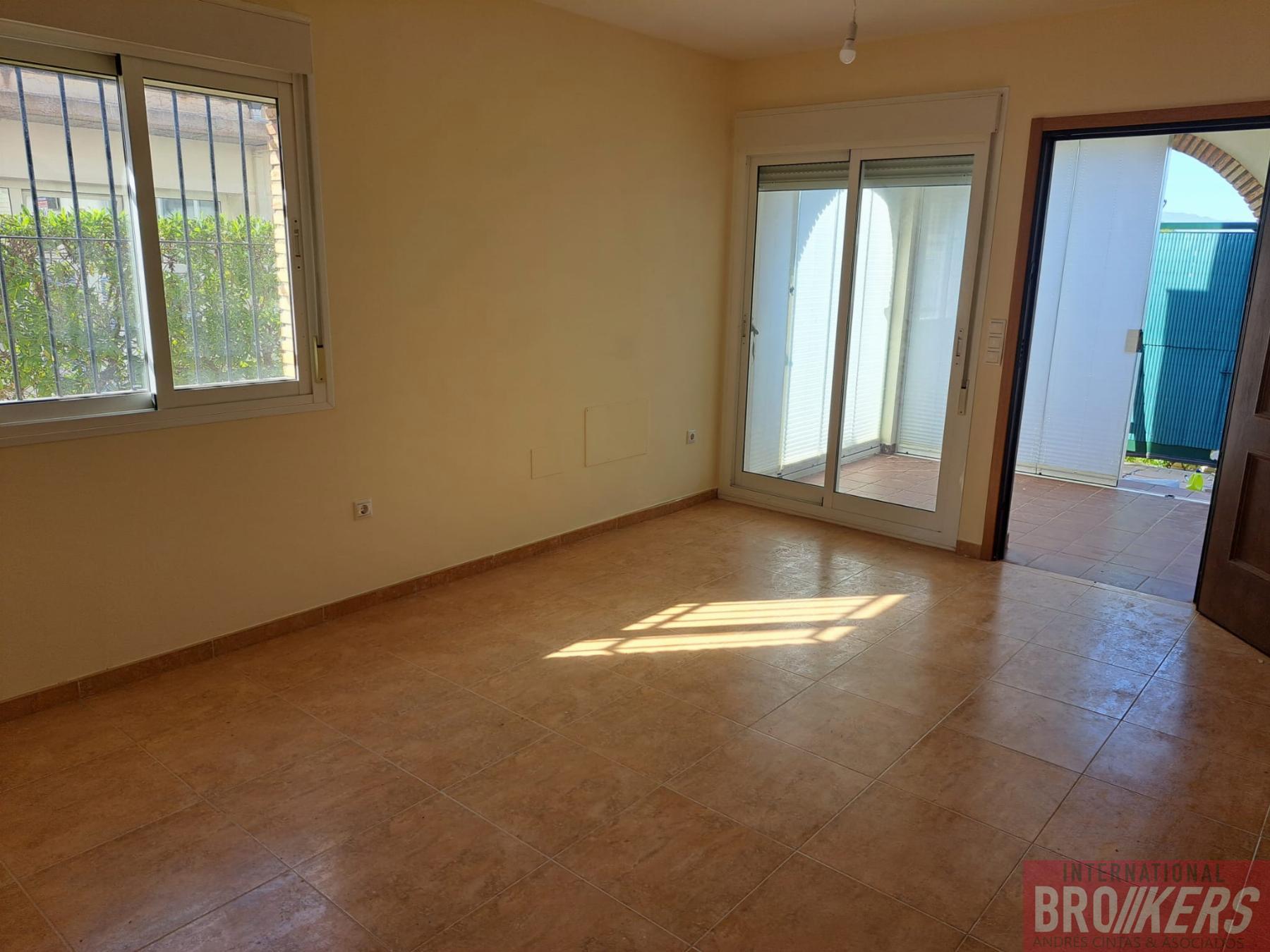 For sale of duplex in Vera