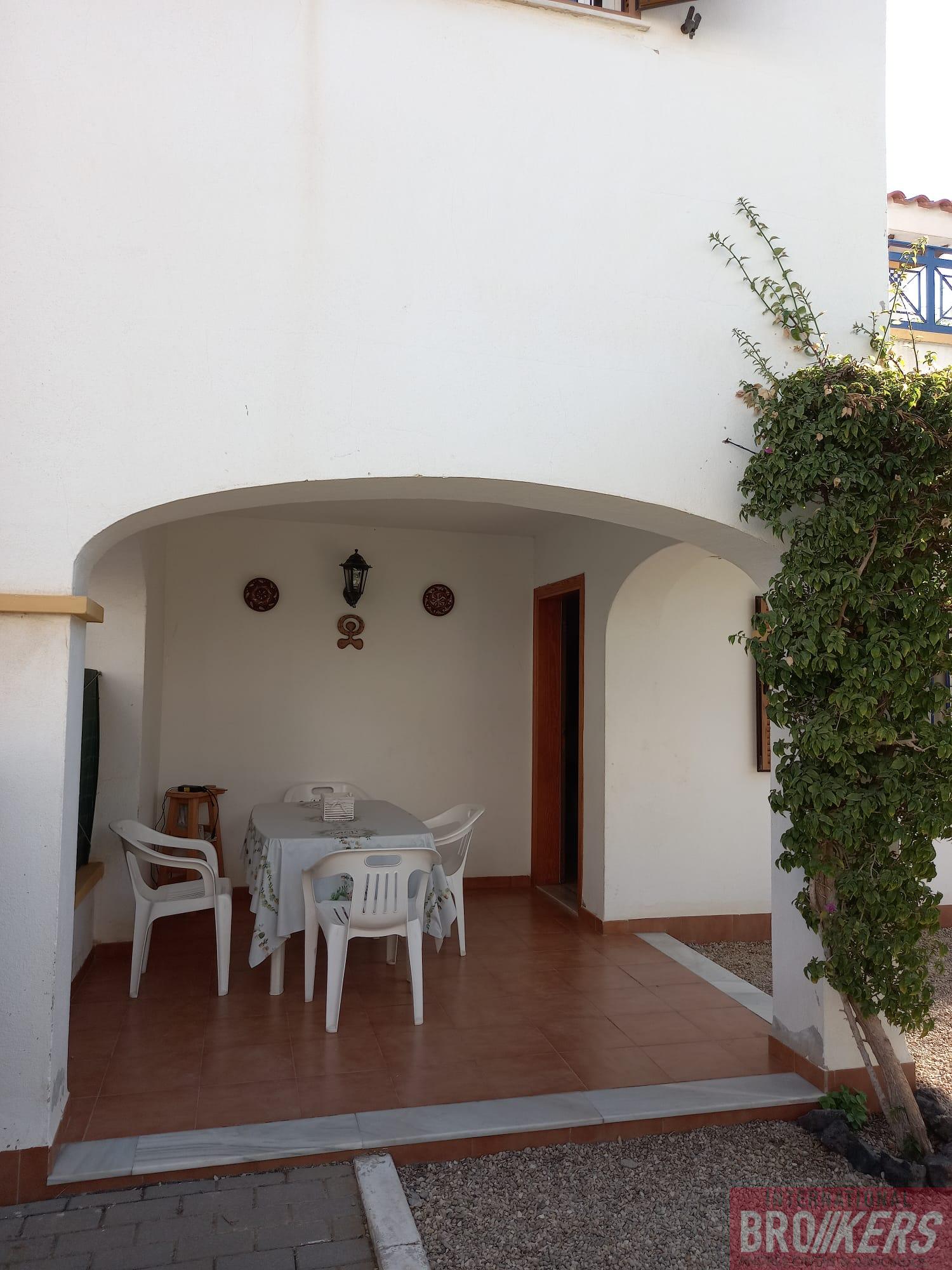 For sale of duplex in Vera