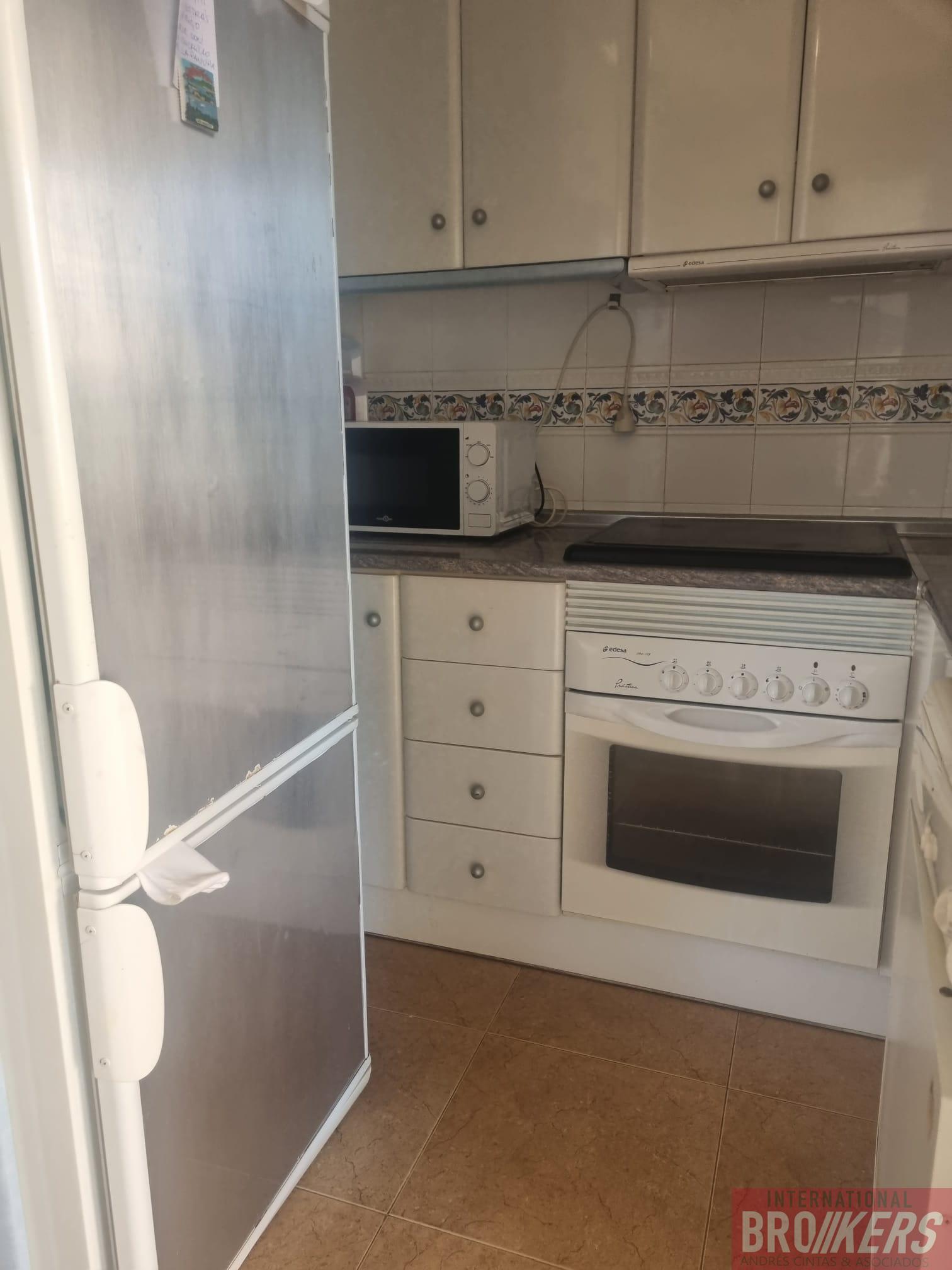 For sale of study in Vera