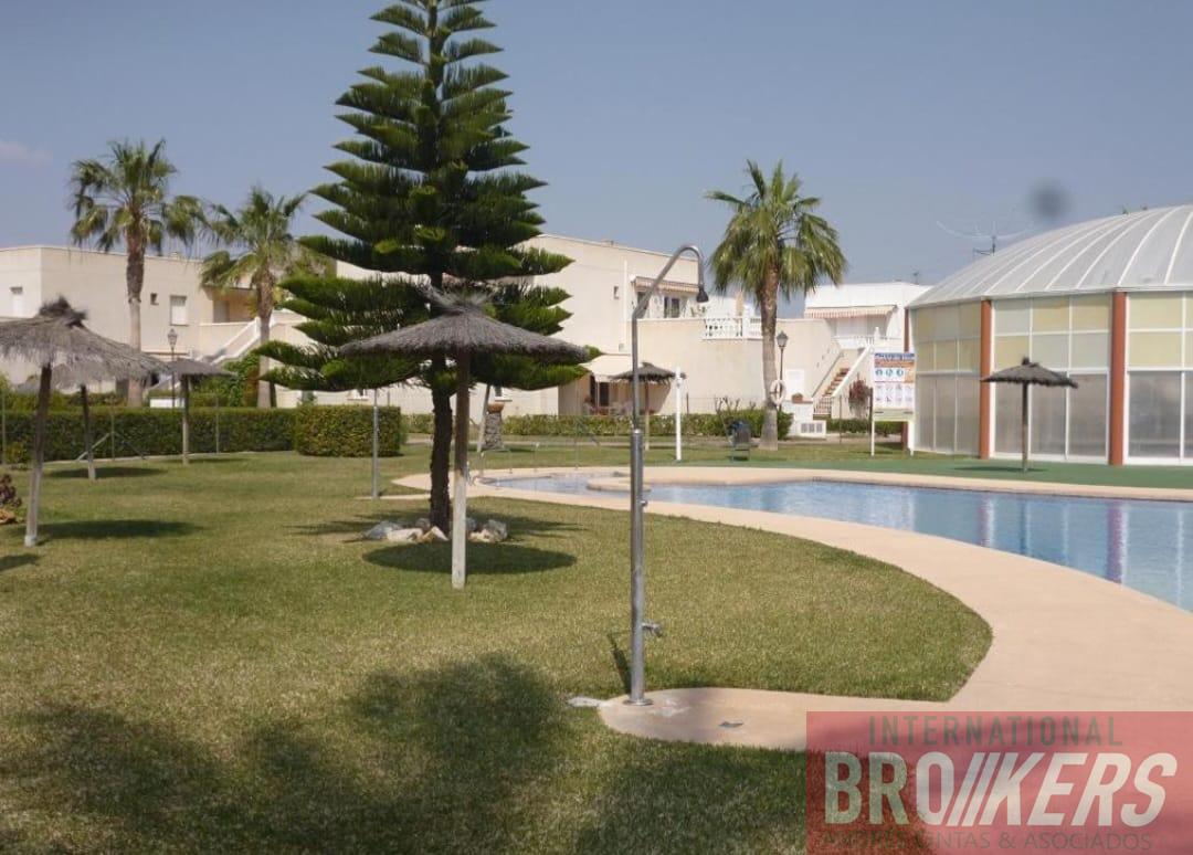 For sale of study in Vera