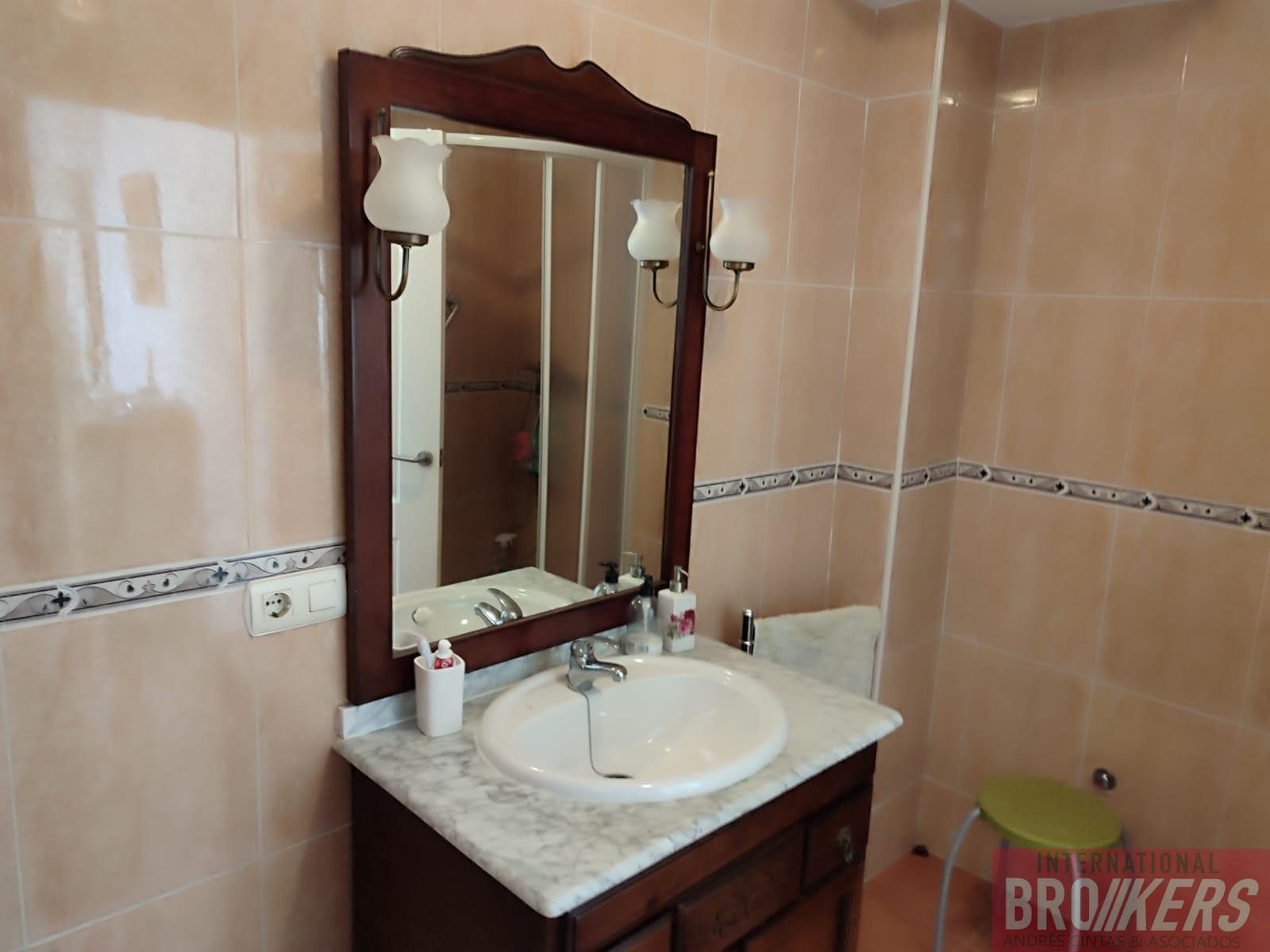 For sale of duplex in Vera