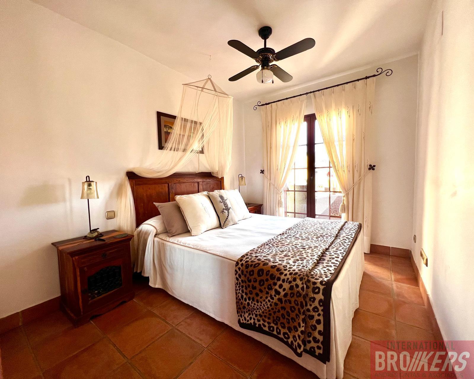For sale of penthouse in Vera