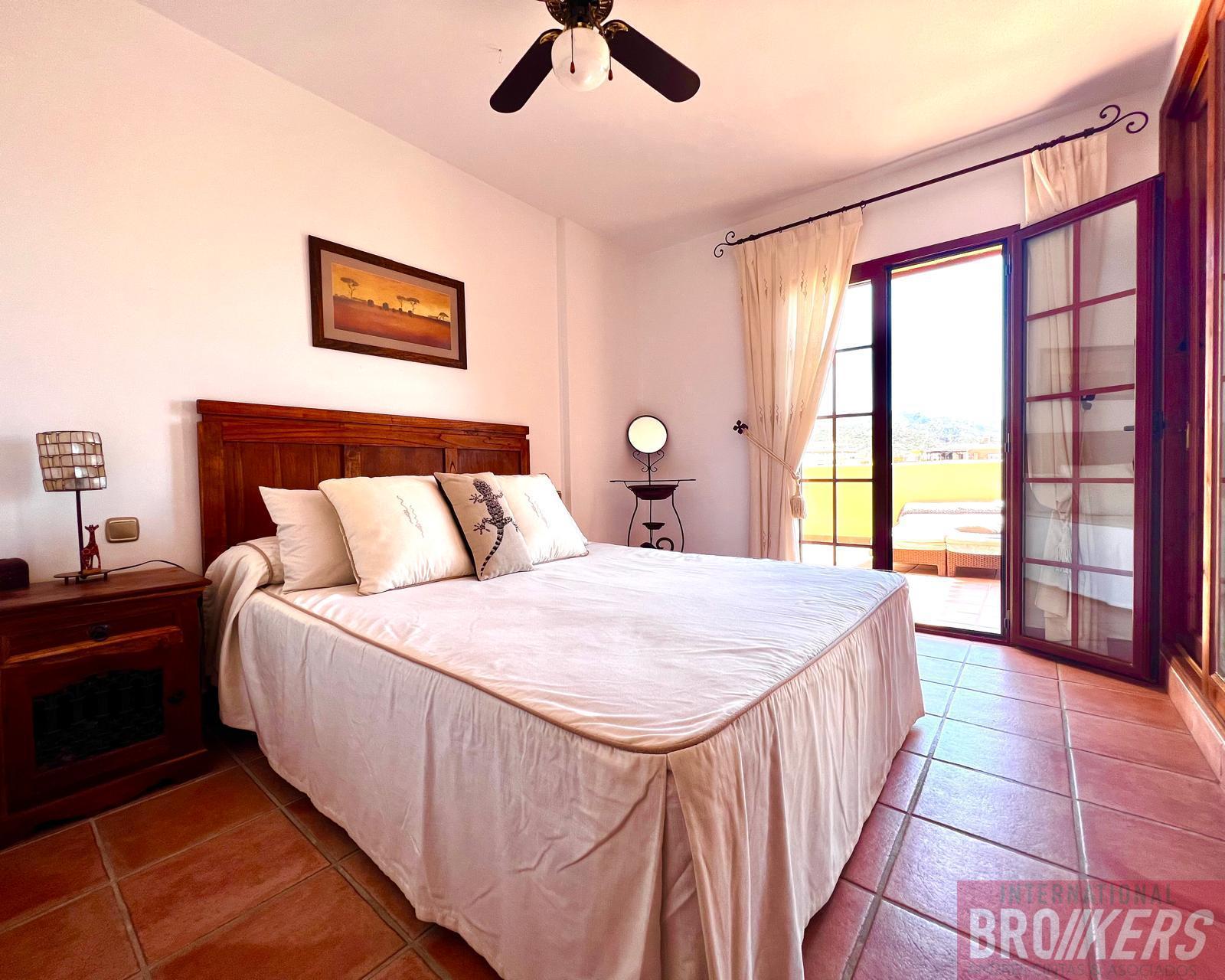 For sale of penthouse in Vera