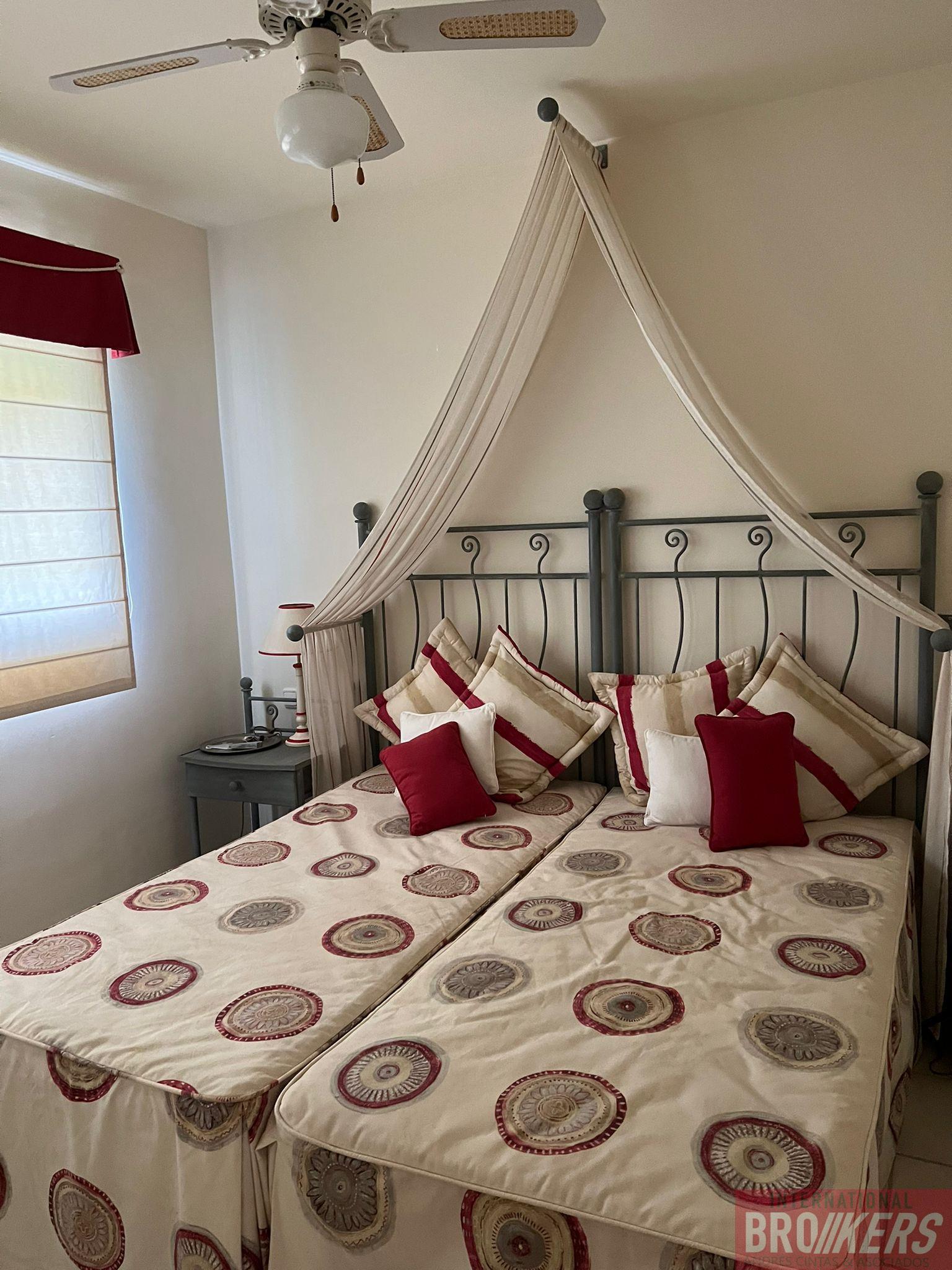 For sale of chalet in Vera