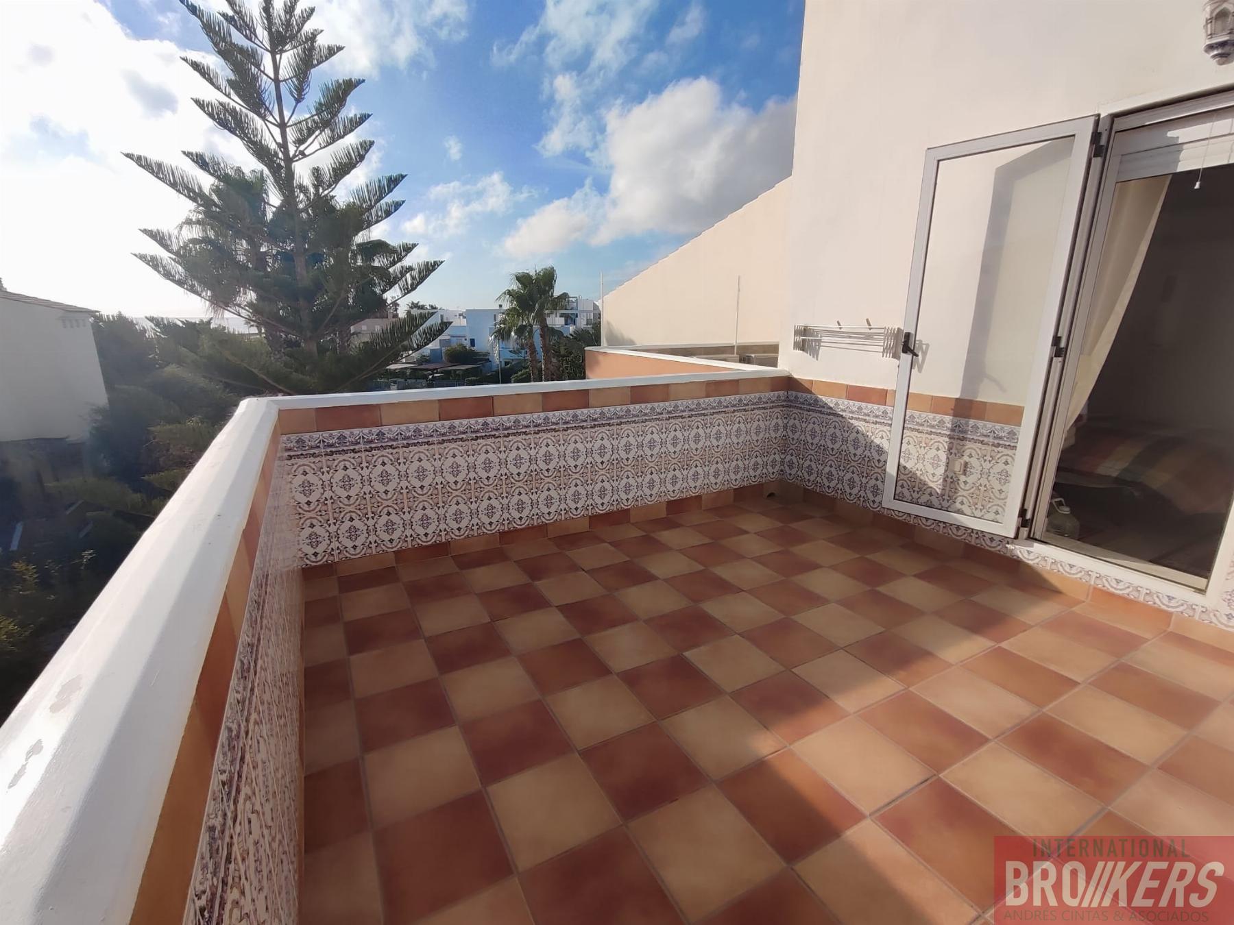 For sale of penthouse in Vera