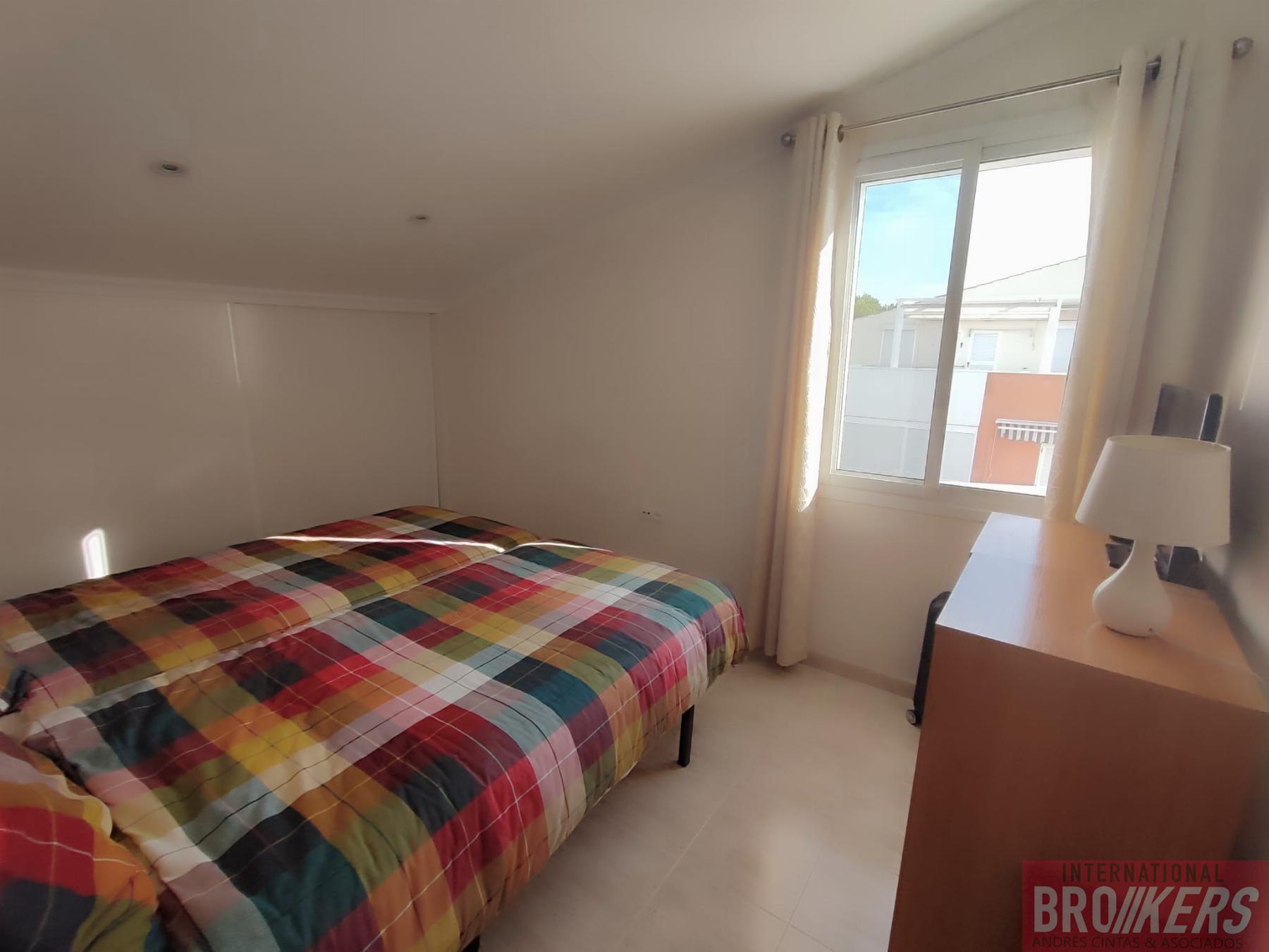 For sale of penthouse in Vera