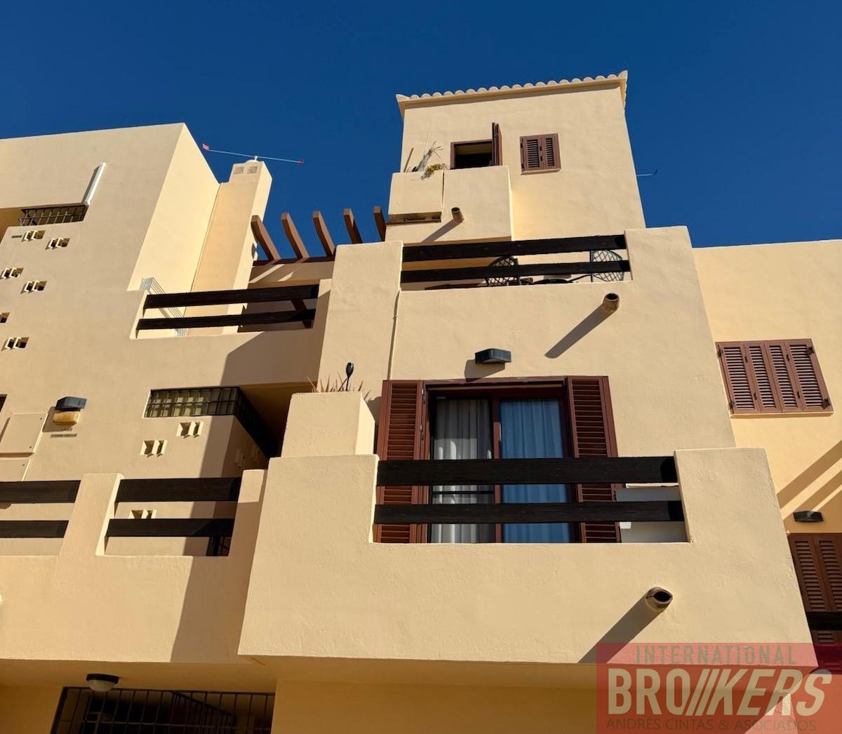 For sale of duplex in Vera