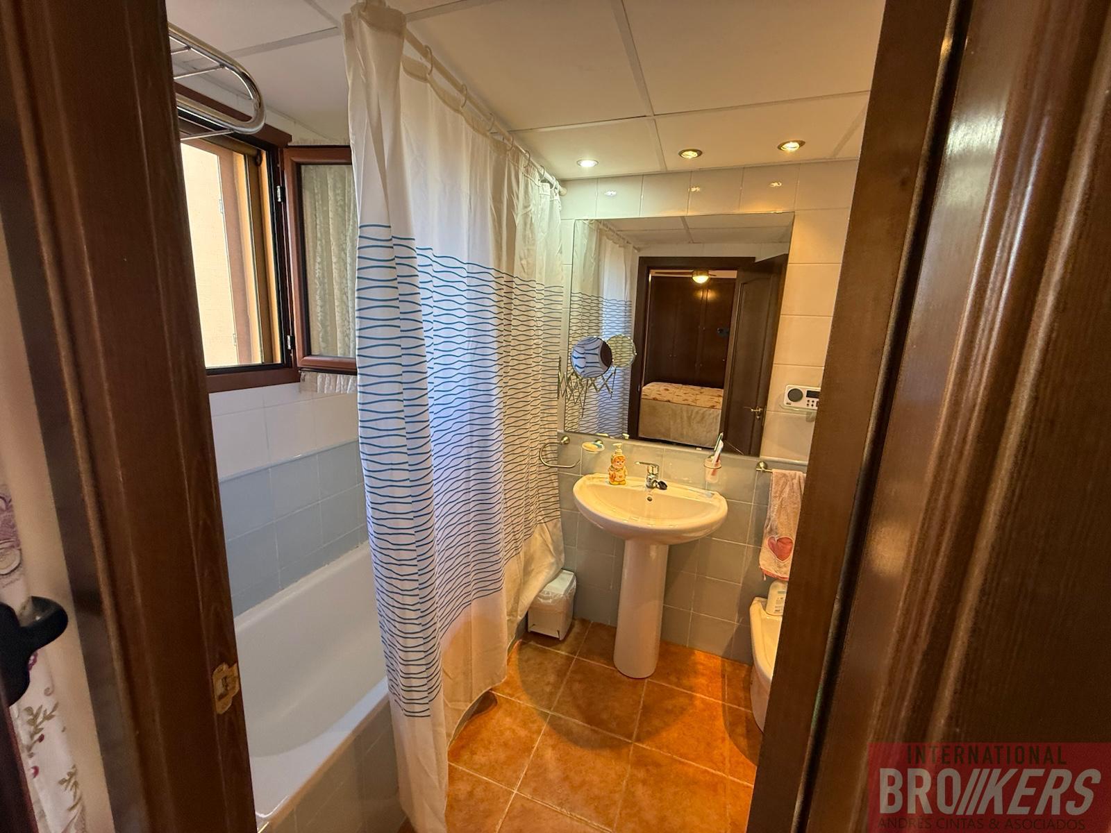 For sale of duplex in Vera