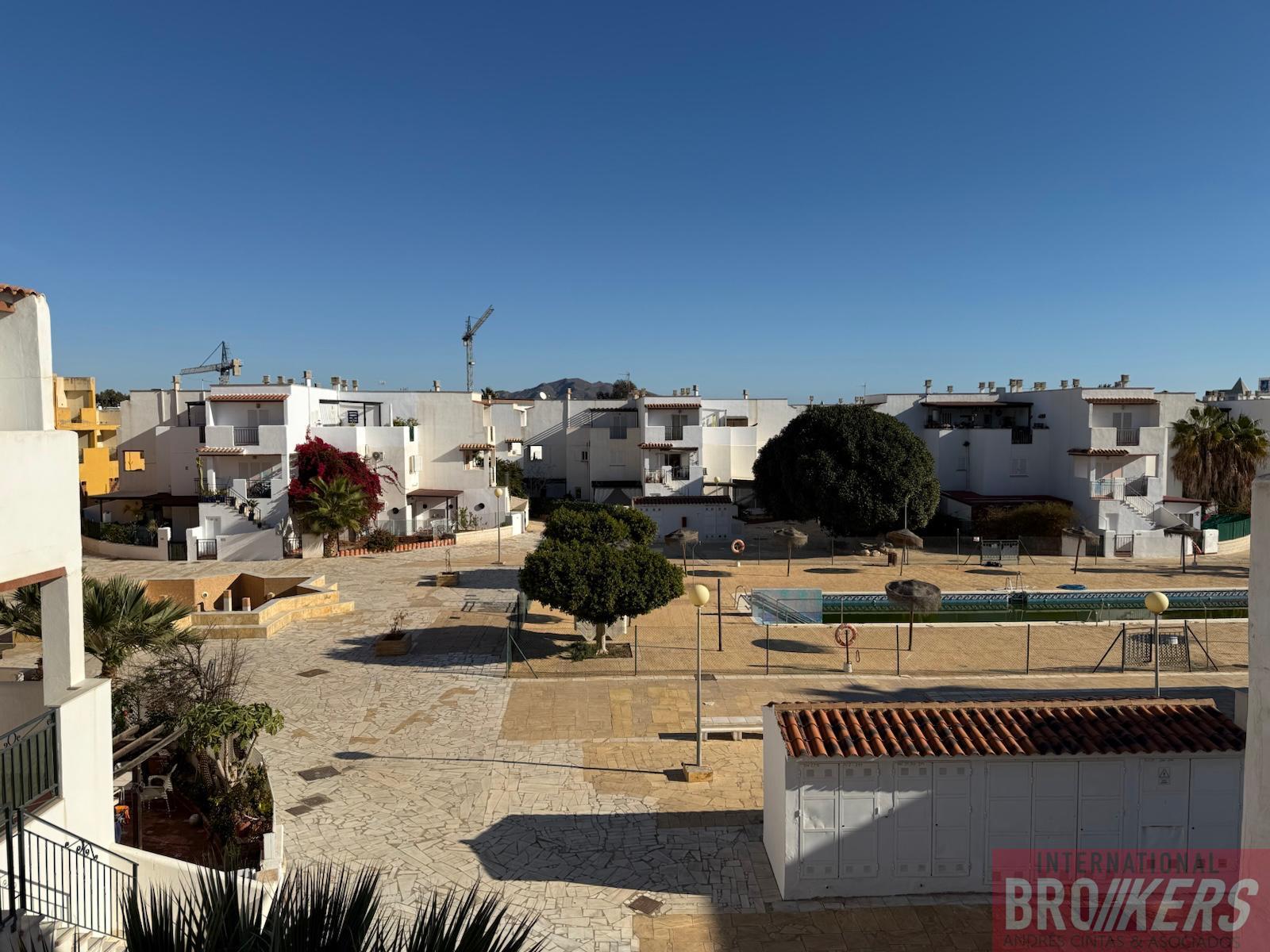 For sale of duplex in Vera