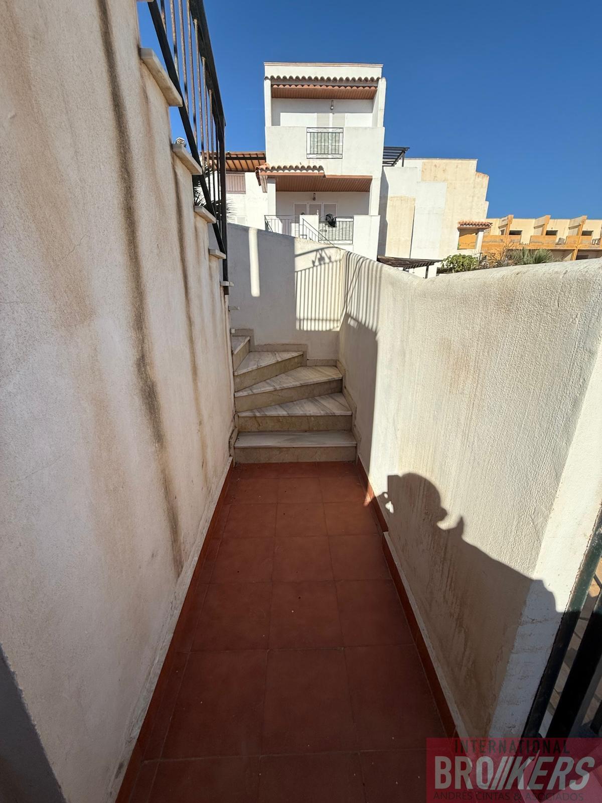 For sale of duplex in Vera