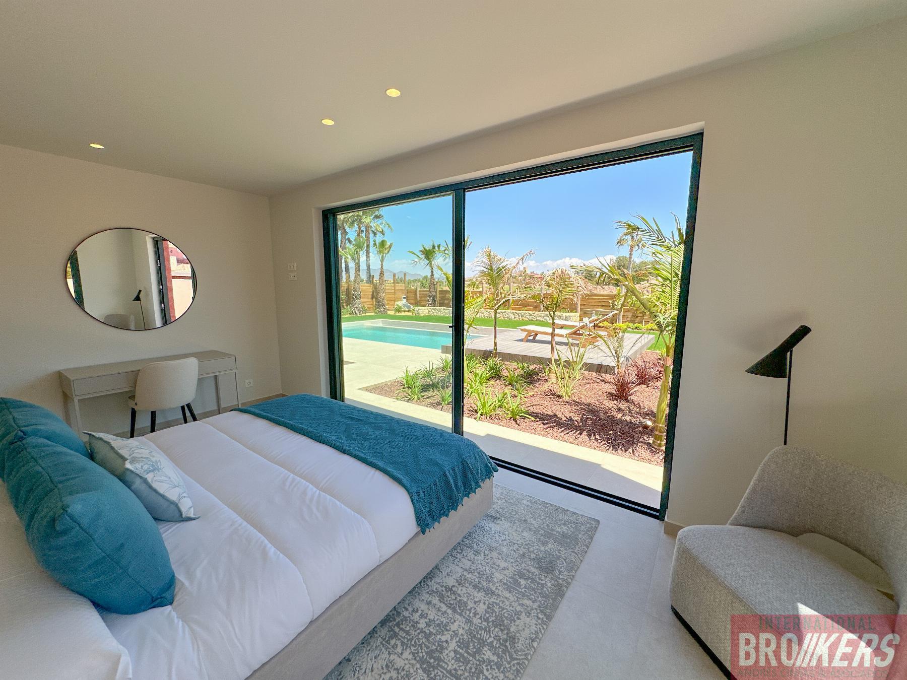 For sale of villa in Cuevas del Almanzora
