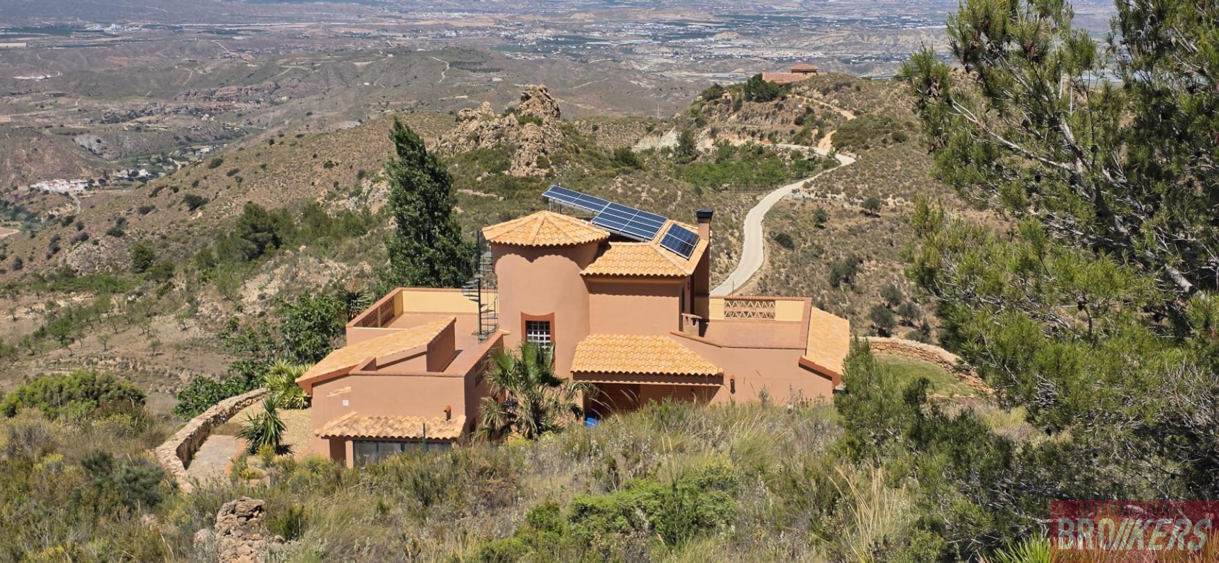 Venta de chalet en Bédar