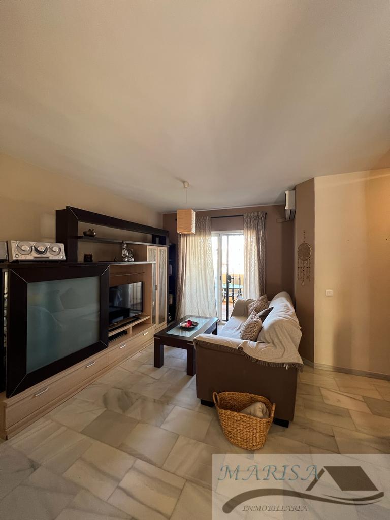 For sale of flat in Rincón de la Victoria
