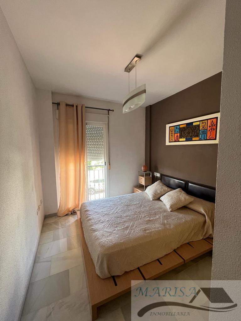 For sale of flat in Rincón de la Victoria