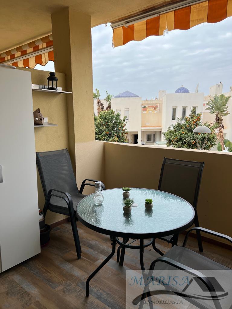 For sale of flat in Rincón de la Victoria