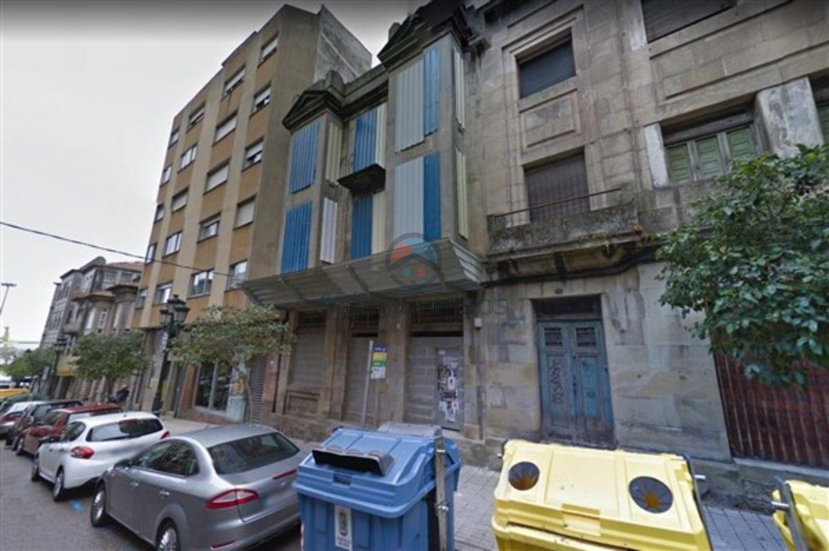 Edificio en venta en Arenal, Vigo