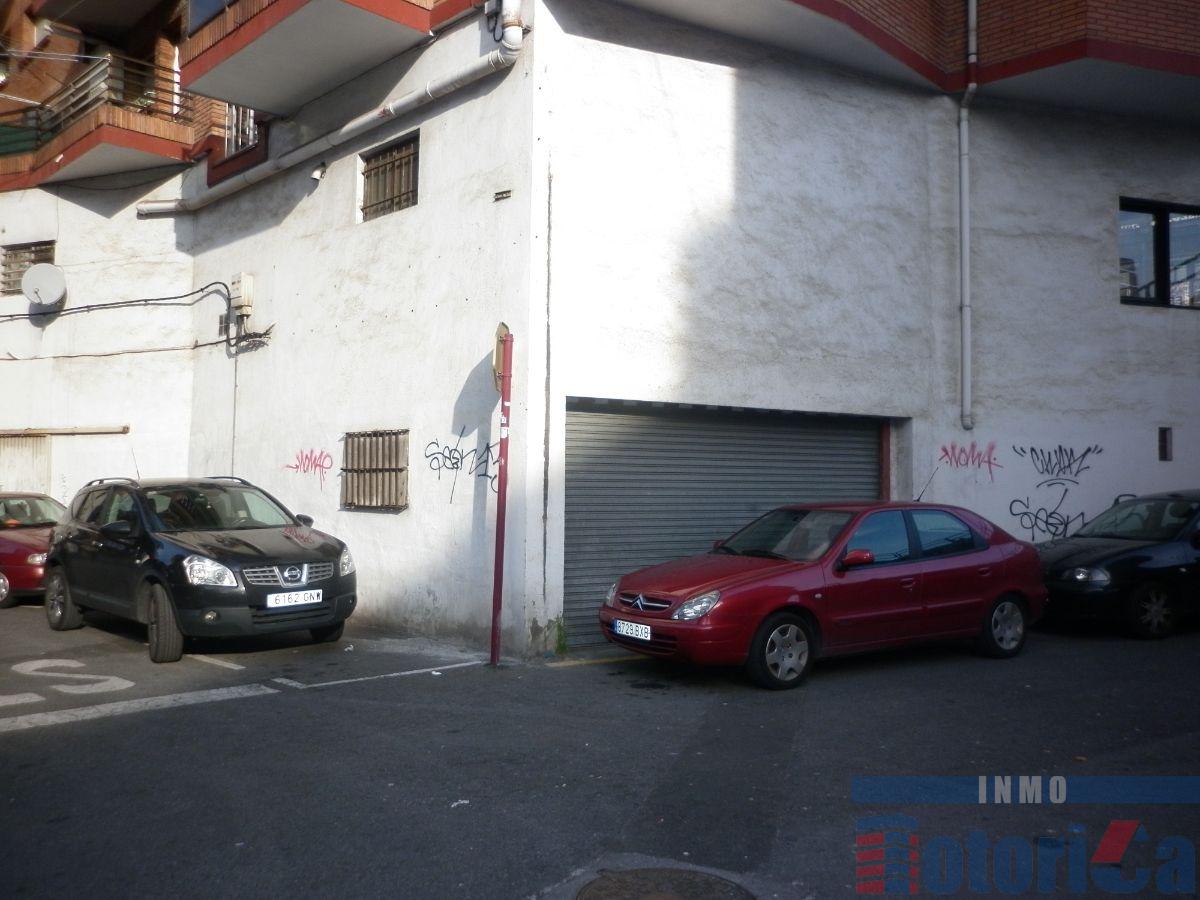 For sale of commercial in Leioa
