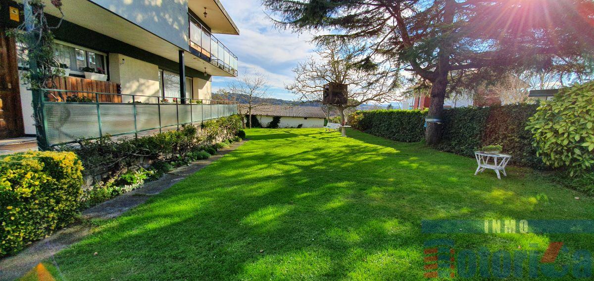 For sale of chalet in Getxo