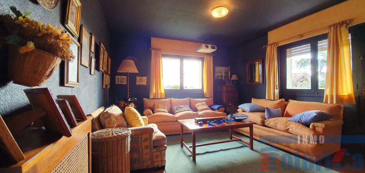 For sale of chalet in Getxo