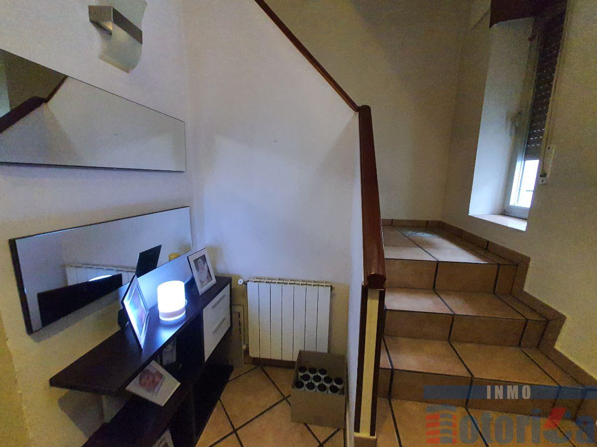 For sale of house in Valle de Trápaga-Trapagaran
