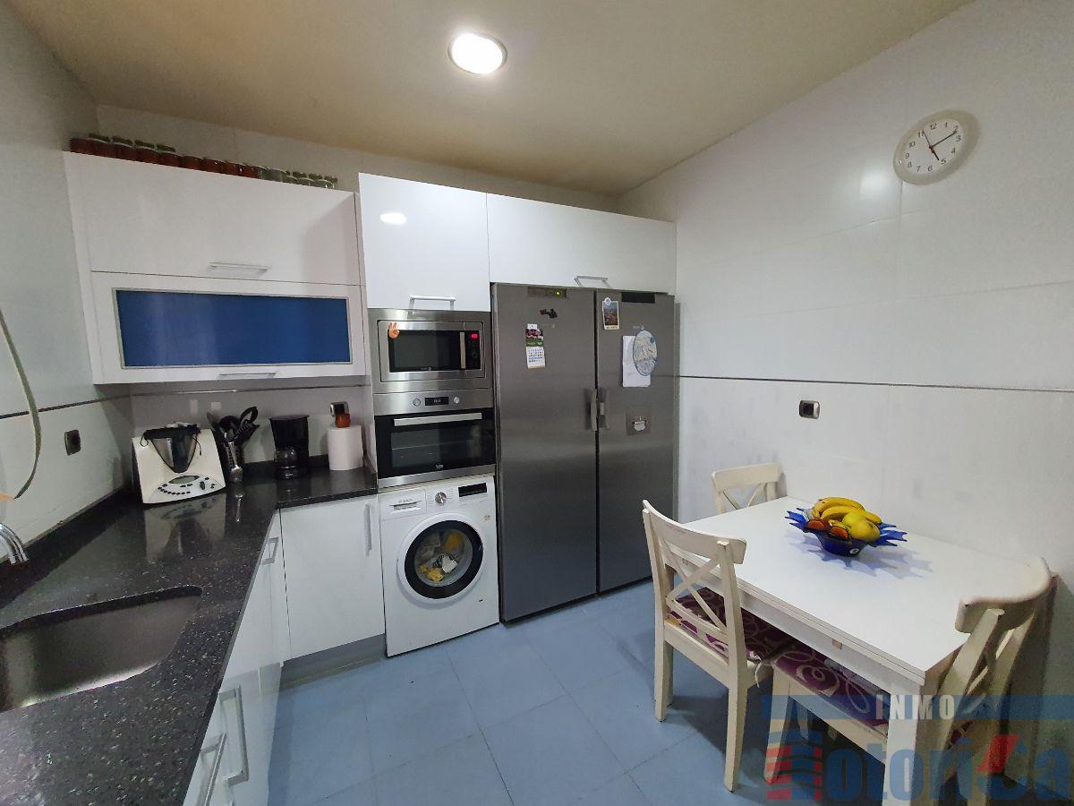 For sale of house in Valle de Trápaga-Trapagaran