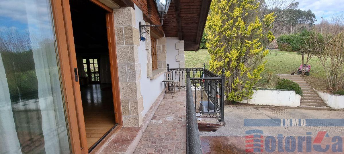 For sale of house in Loiu