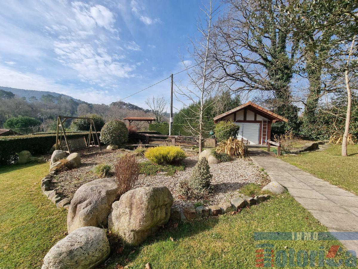 For sale of chalet in Mungia