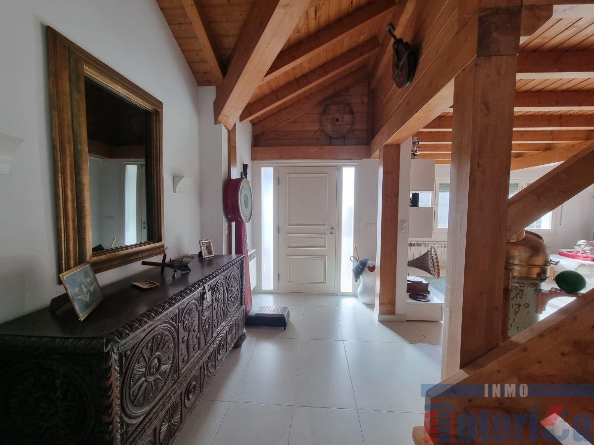 For sale of chalet in Mungia