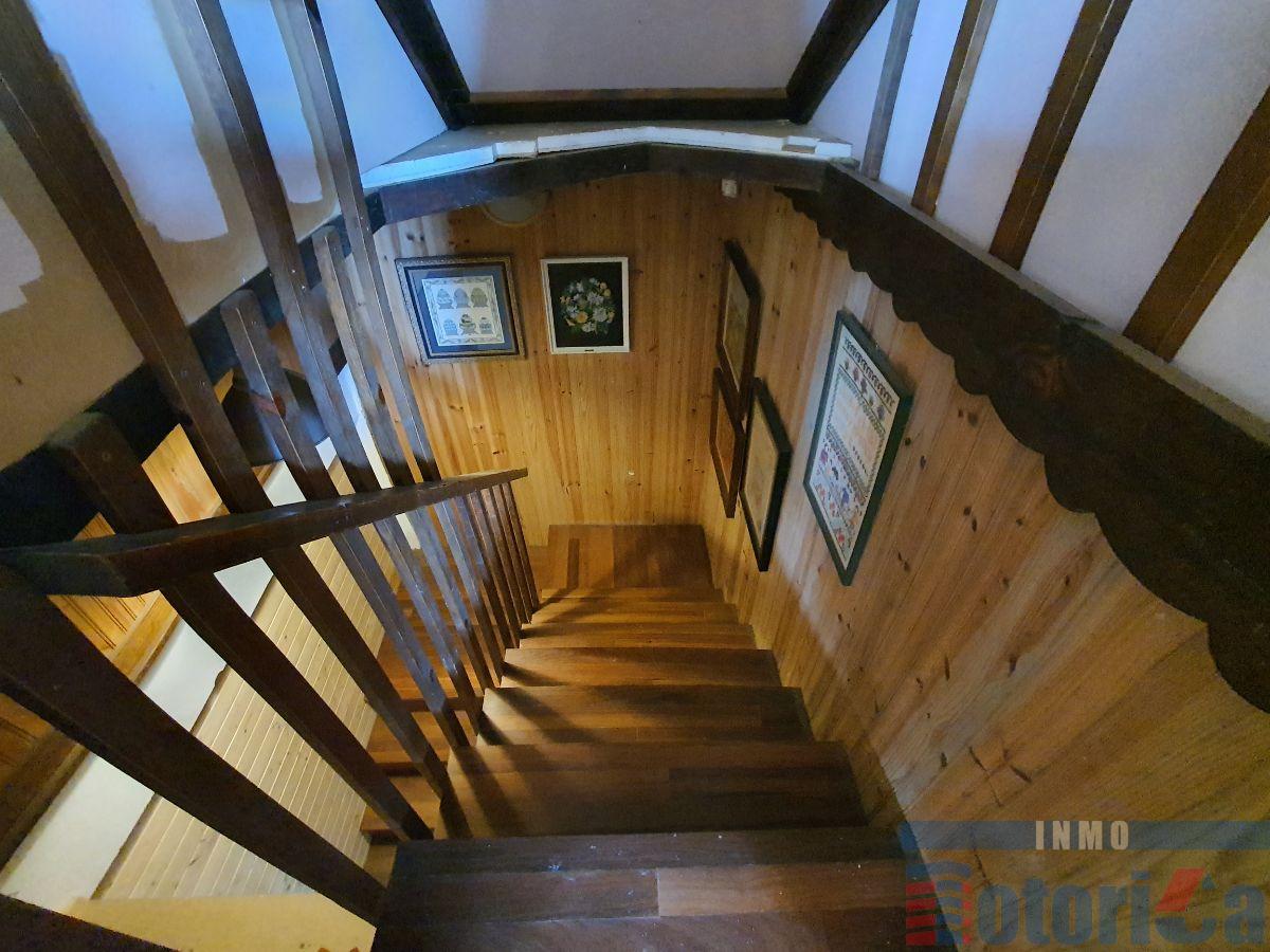 For sale of chalet in Mungia