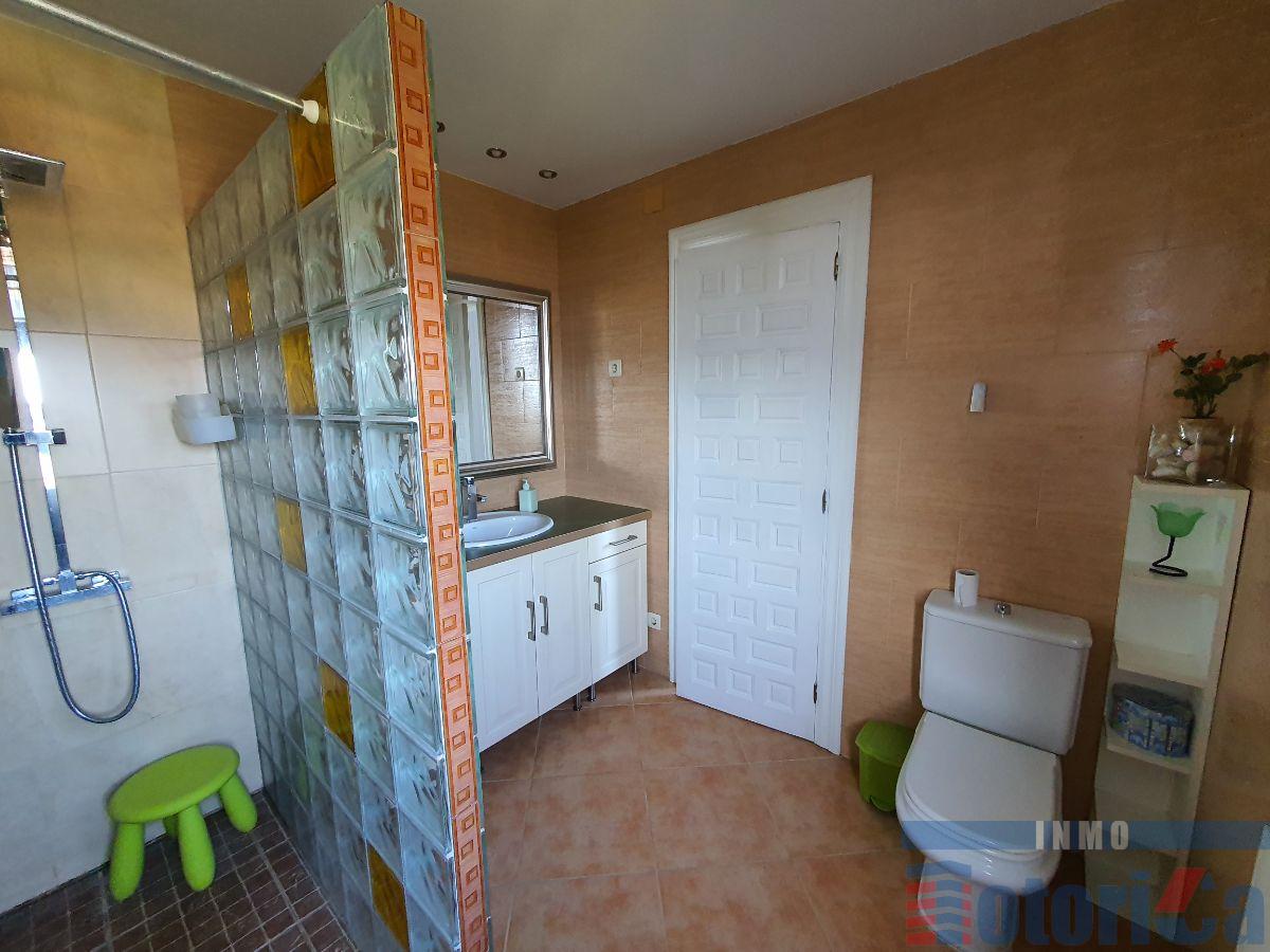 For sale of chalet in Mungia