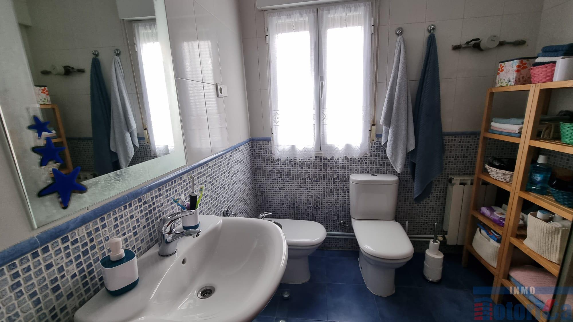 For sale of flat in Plentzia